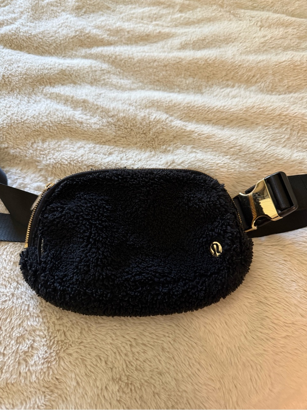 Black Lululemon Sherpa Fanny Pack Belt Bag